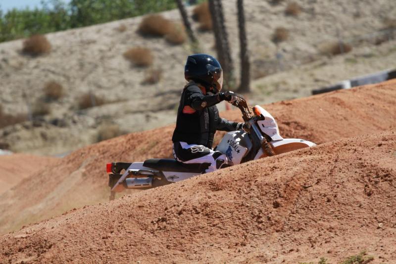 post-15619-0-54987200-1444167640_thumb.j