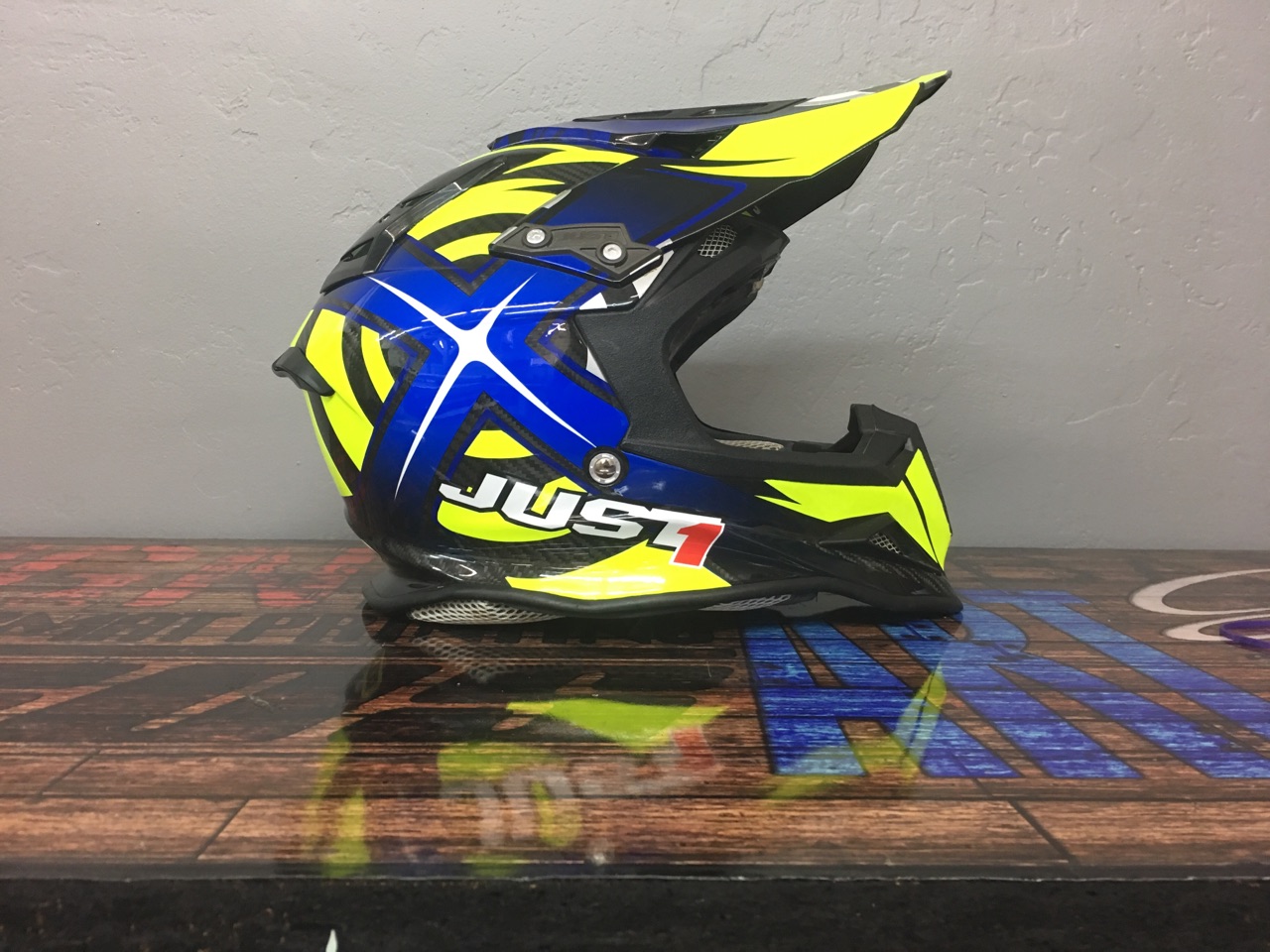 My SignArt Graphix, Custom Just 1 Helmet Equipment & Technical Forum